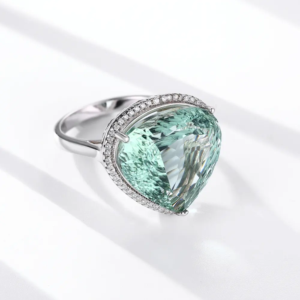S925 Silver Inlaid Bird's Nest Cut Natural Green Crystal