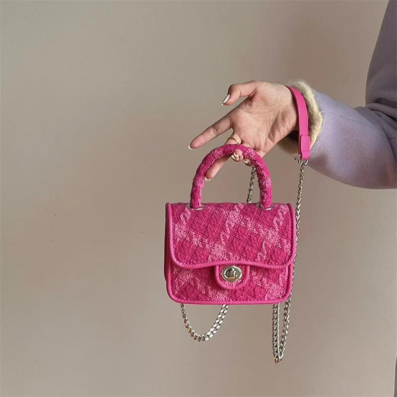 Premium Chain One Shoulder Crossbody Bag - Rose
