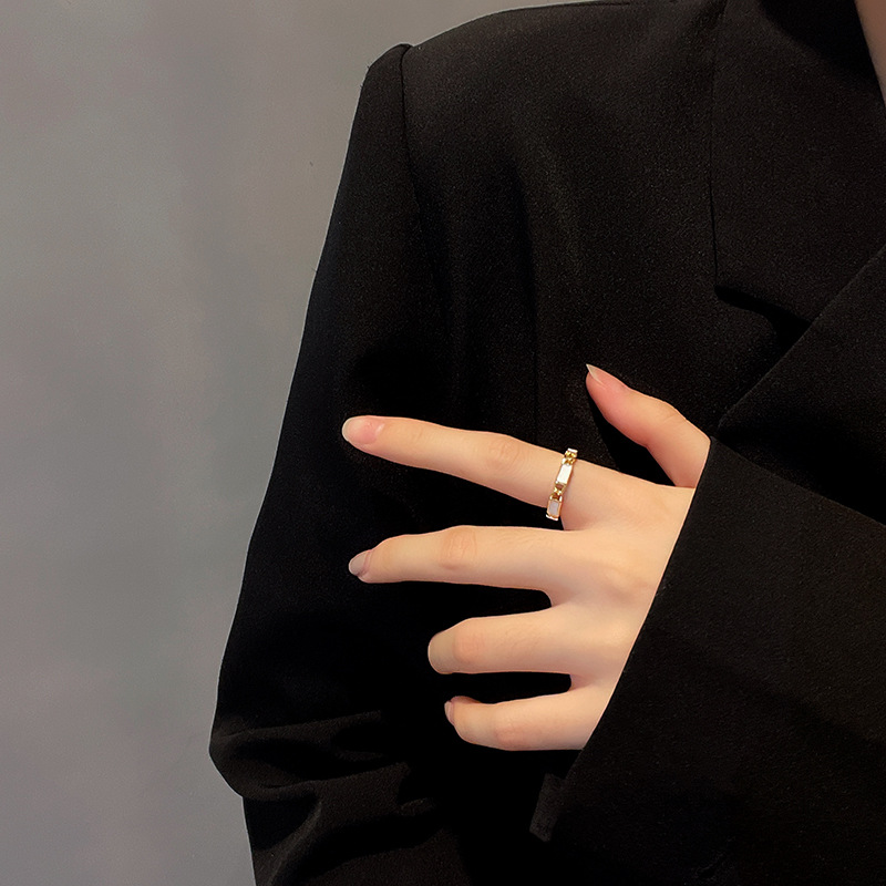 Korean Simple Light Luxury Ring Female Niche Design Sense Index Finger Ring