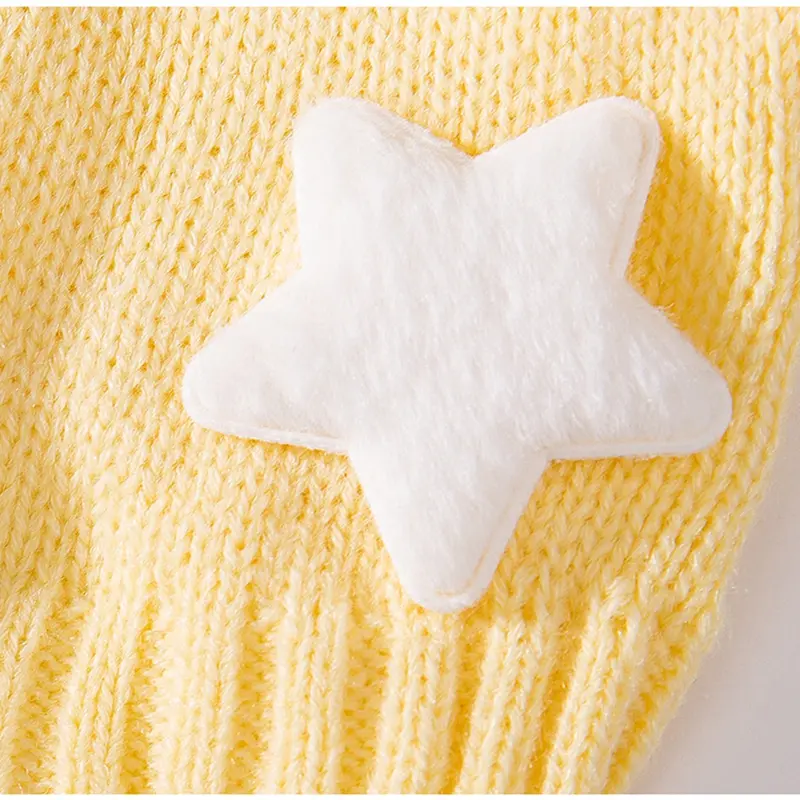 Autumn Dog Knitted Clothes Fashion Dog Sweater Warm Soft Puppy Turtleneck Star Pattern Cat Pullovers Pet Sweater Bichon Outfits