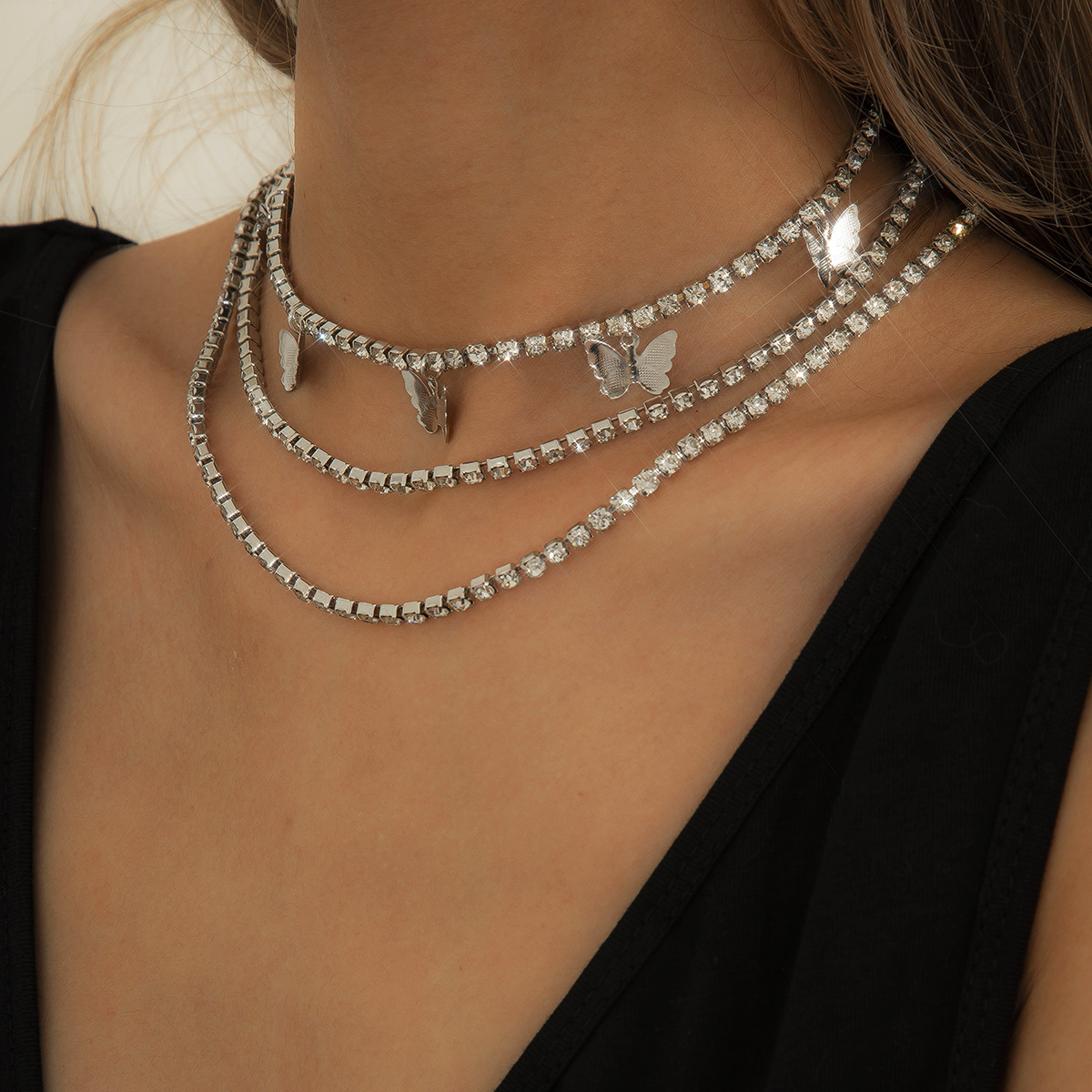 Retro Simple Butterfly Tassel Combination Necklace