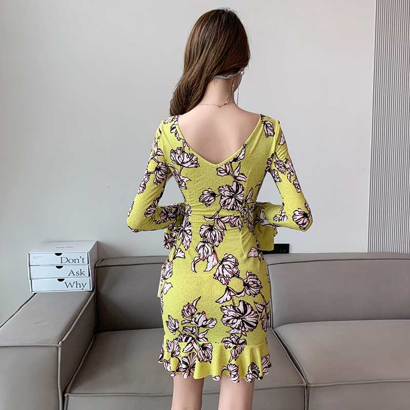 Women's Long Sleeve Slim Fit Hip Short Skirt