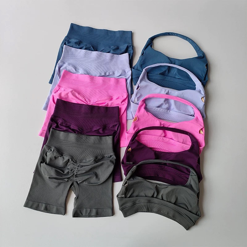 European-style High-waist Three-quarter Breathable Peach Lift Gym Leggings With Halter Top, Complete Set For A Sporty Back Workout 9
