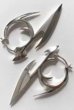 Men's And Women's Fashion Darts Pointed Teeth Personalized Earrings