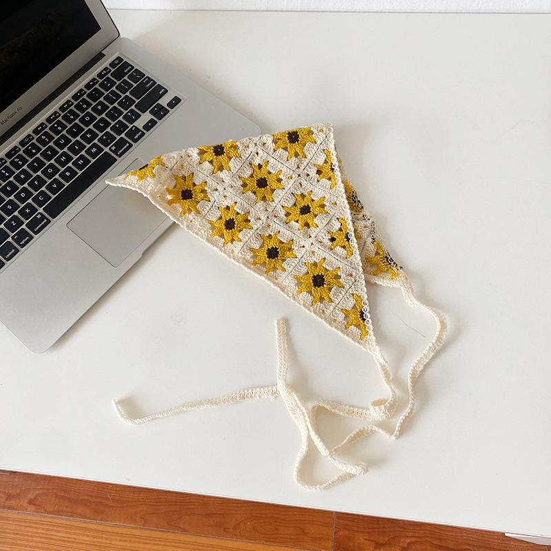 Little Daisy Flower Thread Cut Out Travel Art Headband