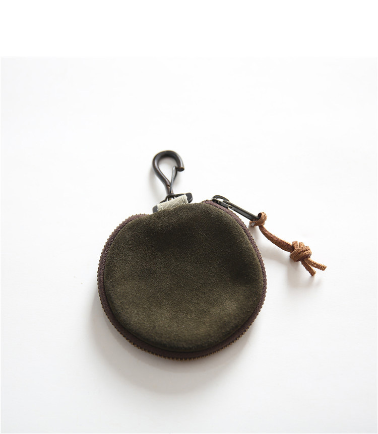 Round Coin Purse with Zipper and Lanyard