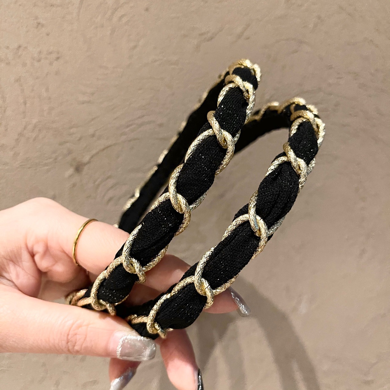 Hair Band Female Wild Hairpin Temperament Pressure Hair Chain Headband