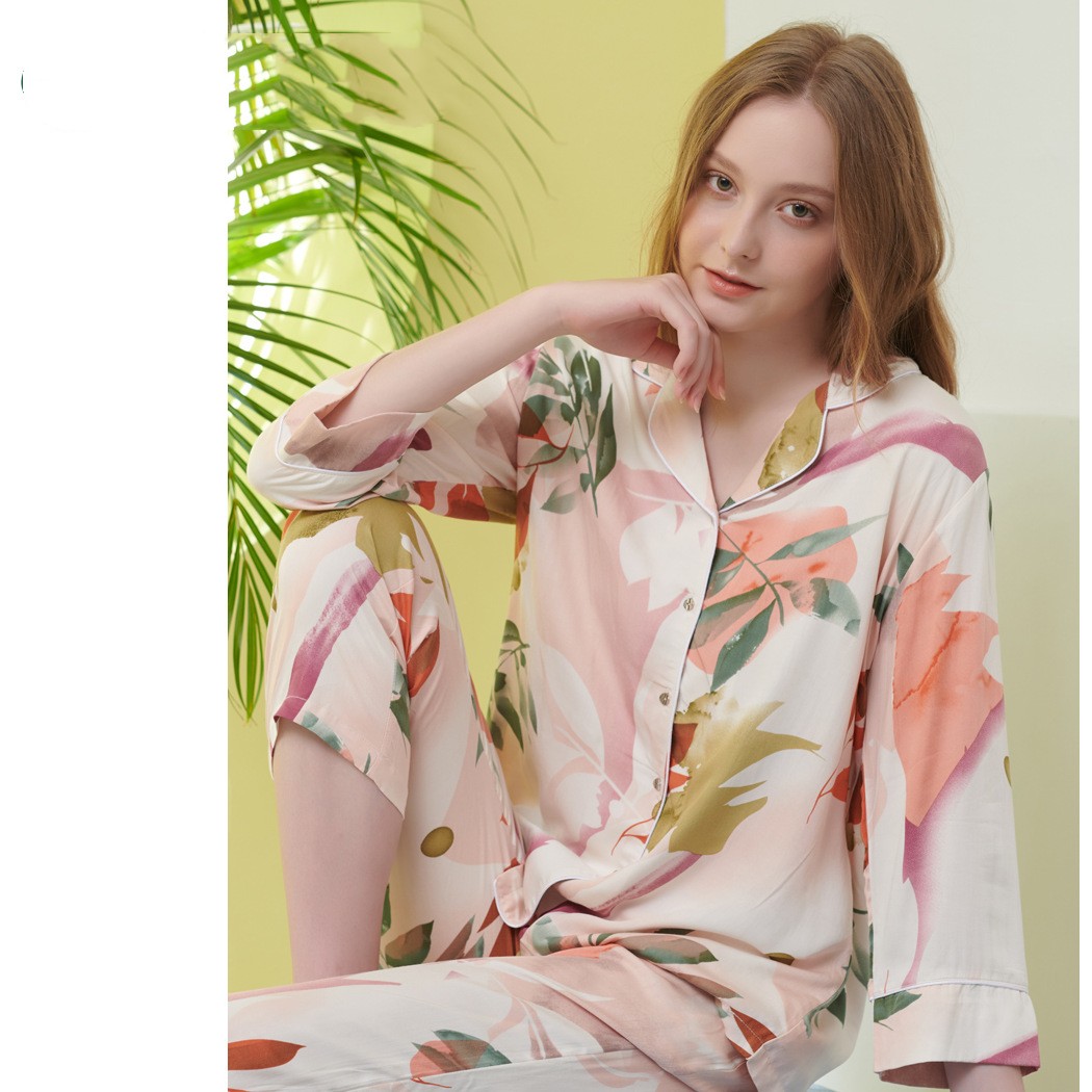 Women's Homewear Suit With Leaf Print