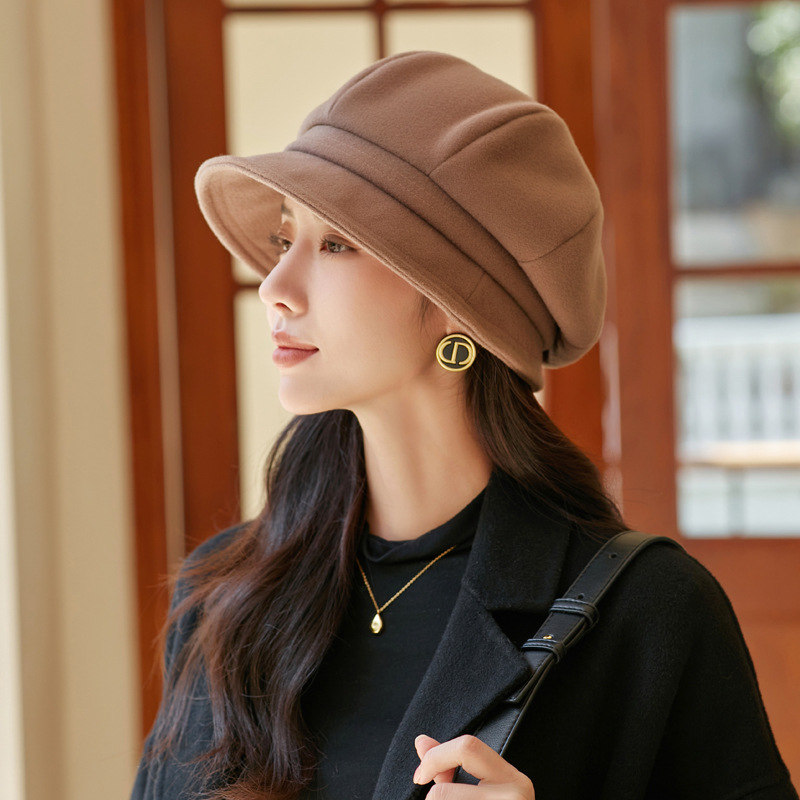 Temperament Solid Color Hat Fashion Literature