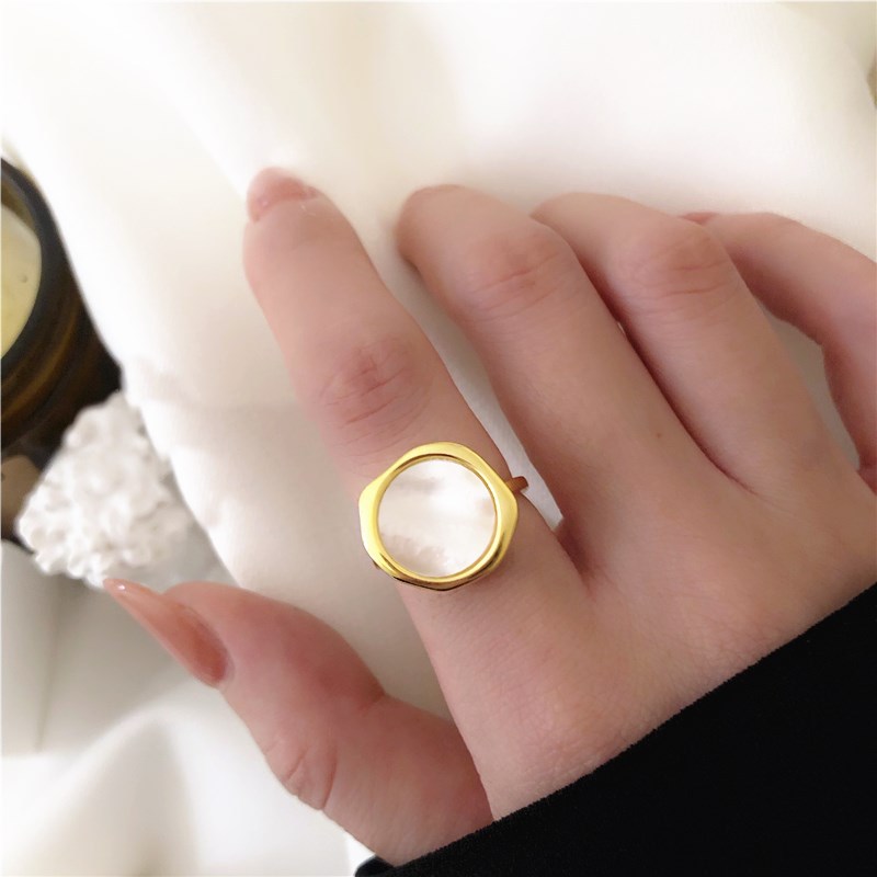 Title 2, Geometric Circular Ring With Niche Design For S...