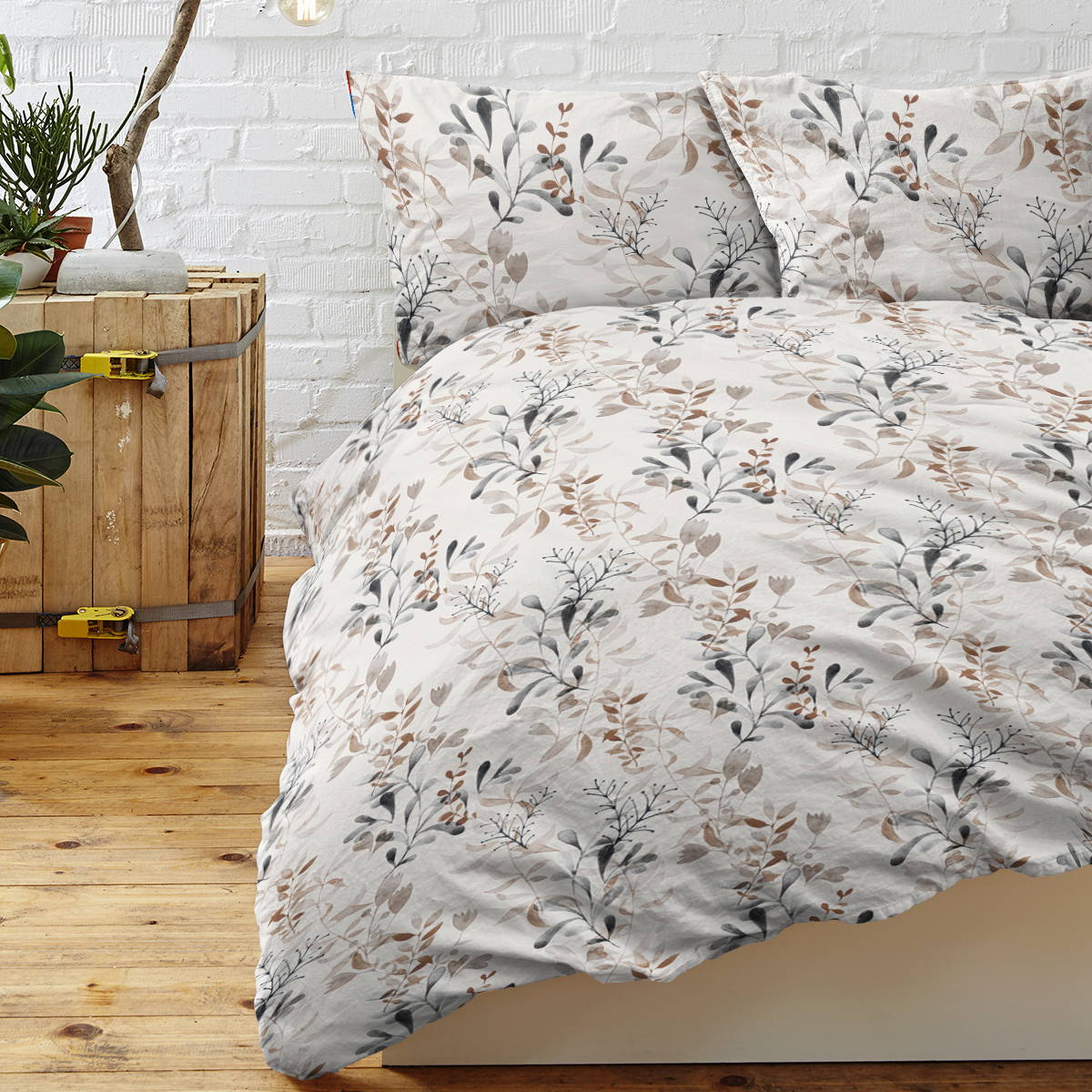 Grey 3 Pieces Grey Floral Duvet Cover Set, Botanical Bed In A Bag Brown Leaves Bedding Set Soft Microfiber 1 Bedding Set And 2 Pillow Shames
