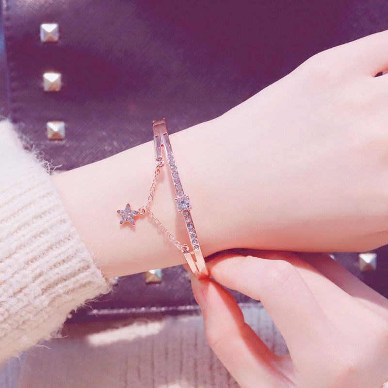 Girlfriends Bracelet Lovely Rose Gold Pendant Bracelet Chain