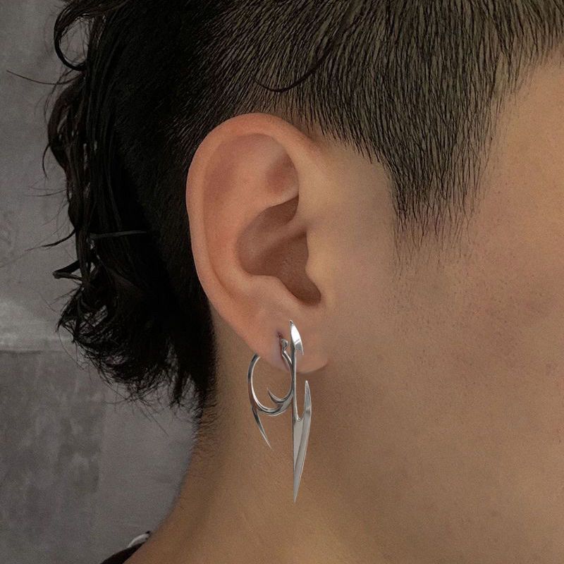 Men's And Women's Fashion Darts Pointed Teeth Personalized Earrings