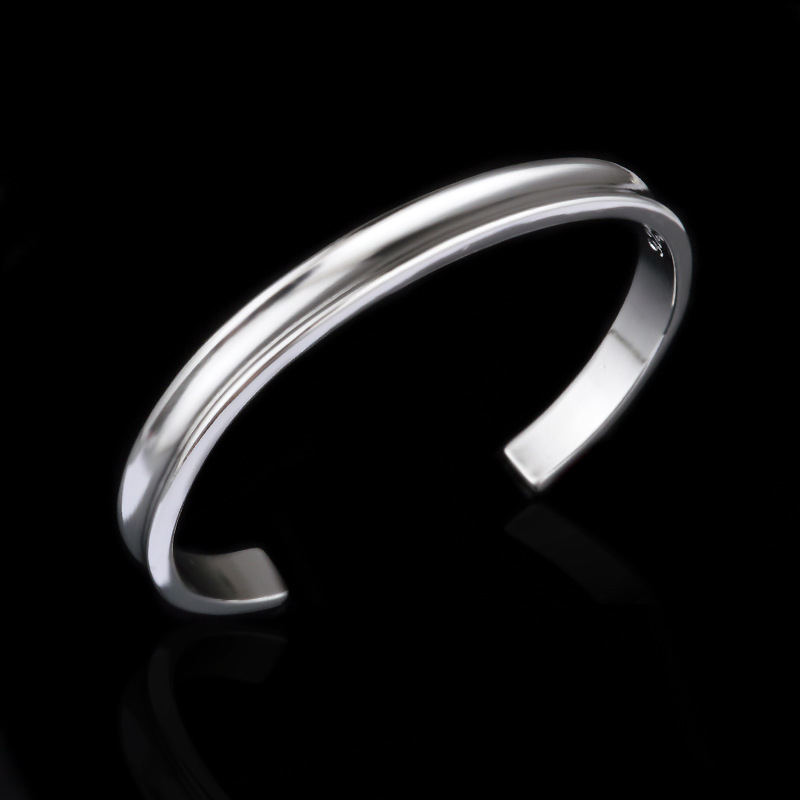 Fashion Ladies Silver Plated Concave Light Body Bracelet