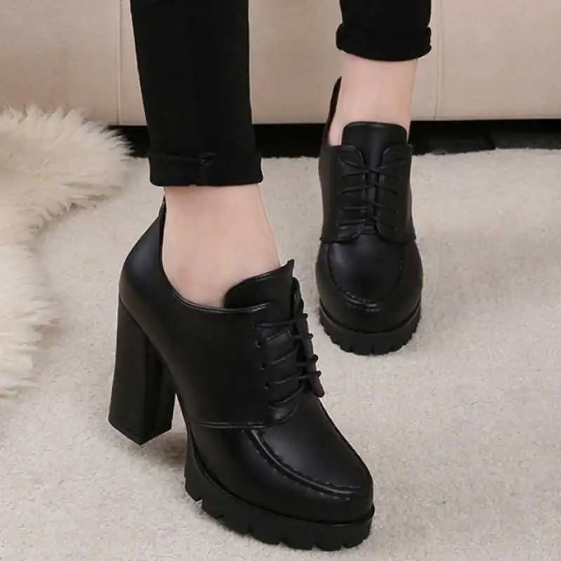 Women's Platform With Thick Heels And High Heels - Black