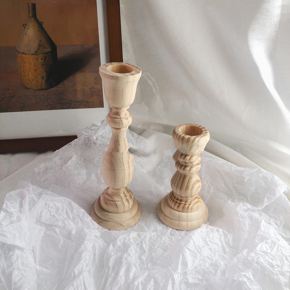 A set of 2pieces of wood grai