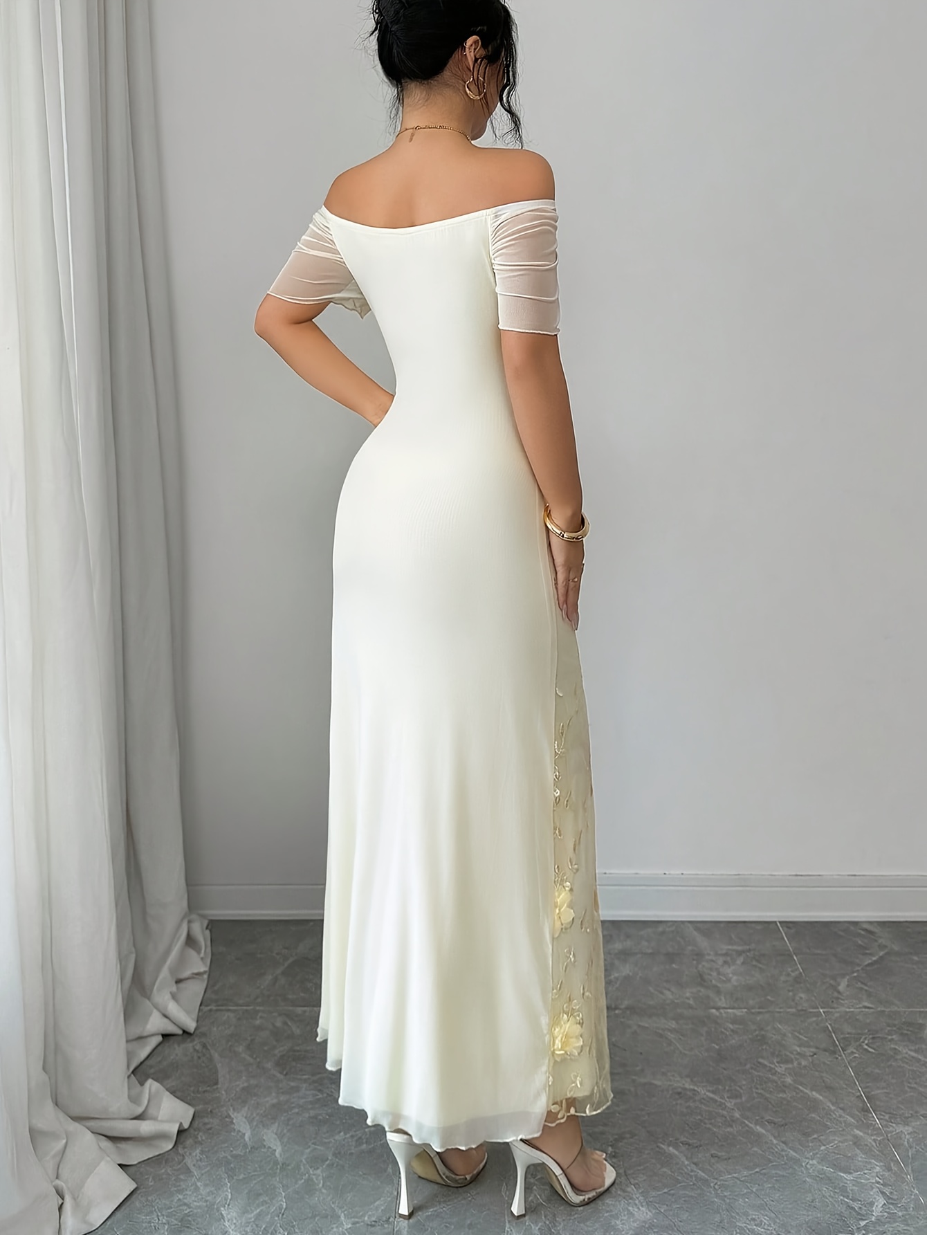 Robe mi-longue florale — Élégance et confort - image 4