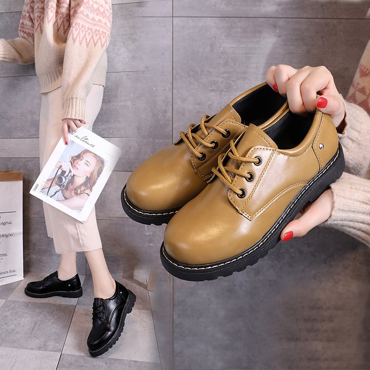 British style small leather shoes lady spring and autumn new retro round head student college Korean version flat shoes
