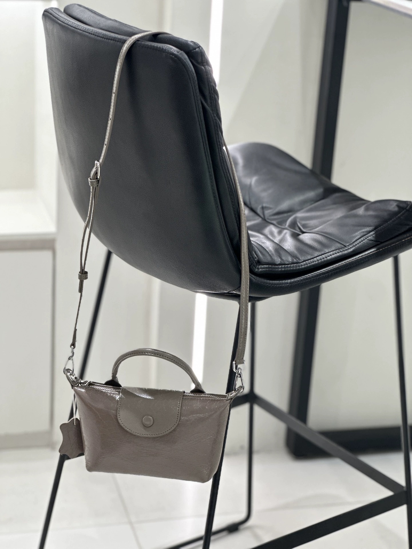 Badi – sac en cuir pour femmes, mini sac boulette – Image 9
