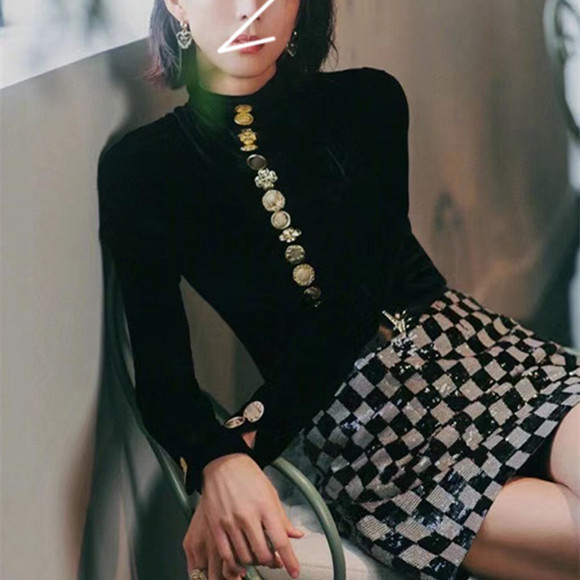 Small Fragrance Retro Velvet Single Breasted T-shirt