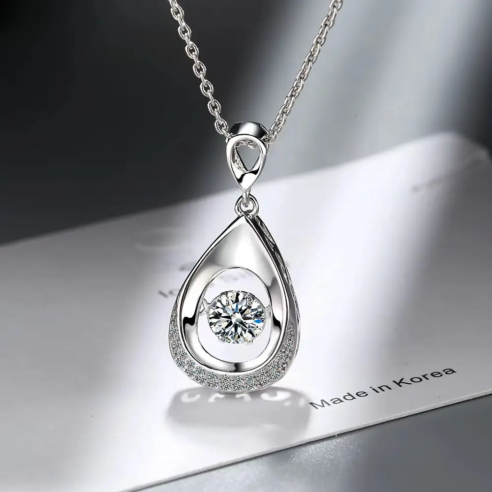 Simple And Elegant Short Collarbone Chain