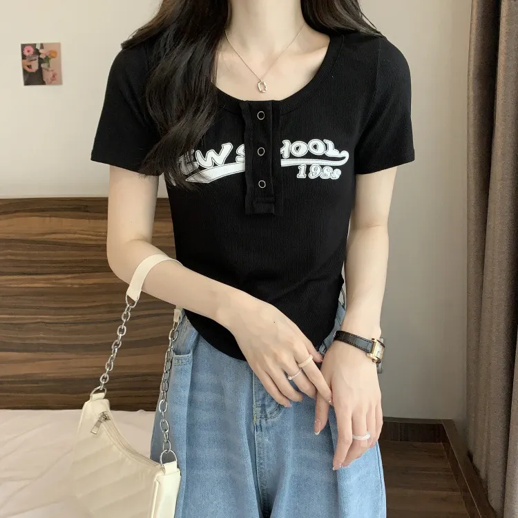 Design Sense Letter Printed Short Sleeve T-shirt - Black