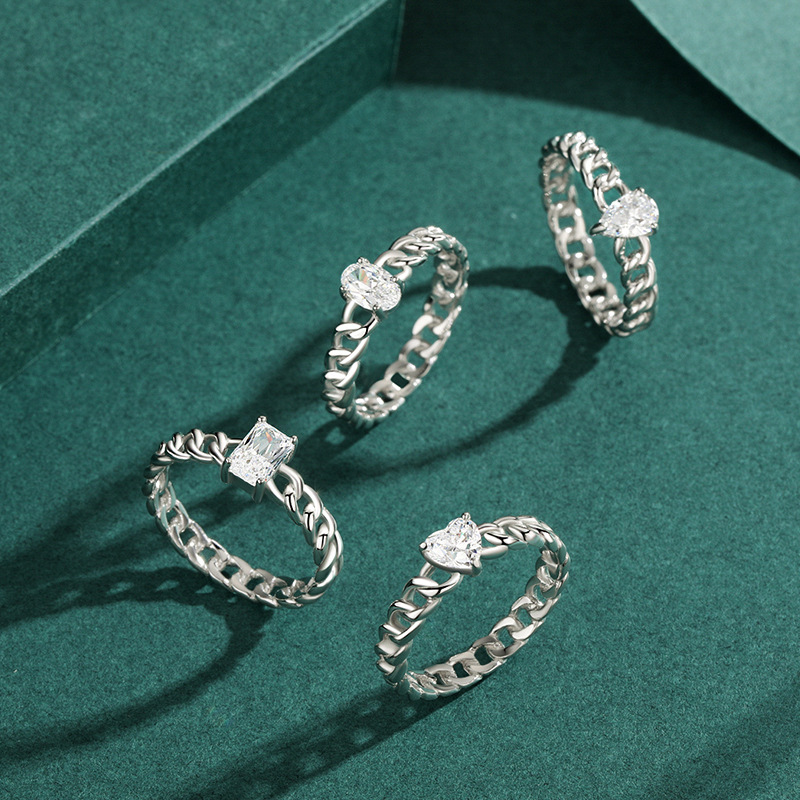 S925 Silver Microset 1 Carat Heart Chain Ring
