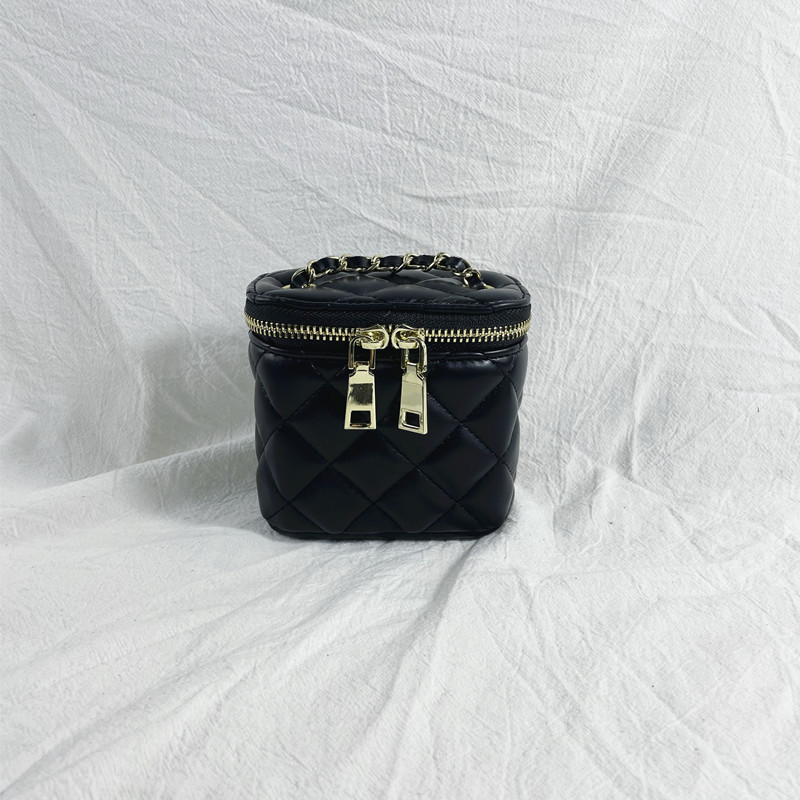 Perfume Diamond Chain Round One shoulder Messenger Bucket Bag Black - Shop at LoveMi