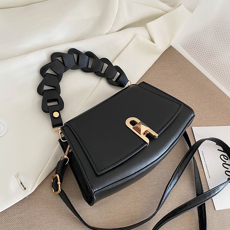 Spring And Summer New Fashion Shoulder Bag Women Messenger Portable Small Square Bag Black - Shop at LoveMi