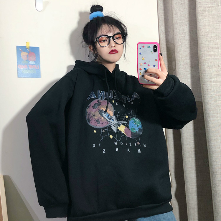 Title 1, Long-Sleeved Alien Print Padded Sweatshirt