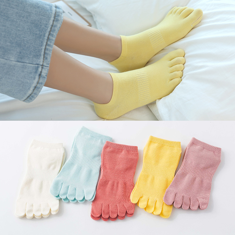 Title 15, Ladies mid-tube cotton five-finger socks