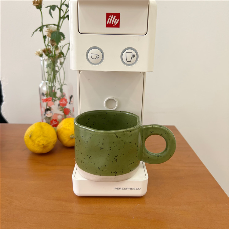 Title 5, Ins Style Hand Pinch Irregular Creative Cup