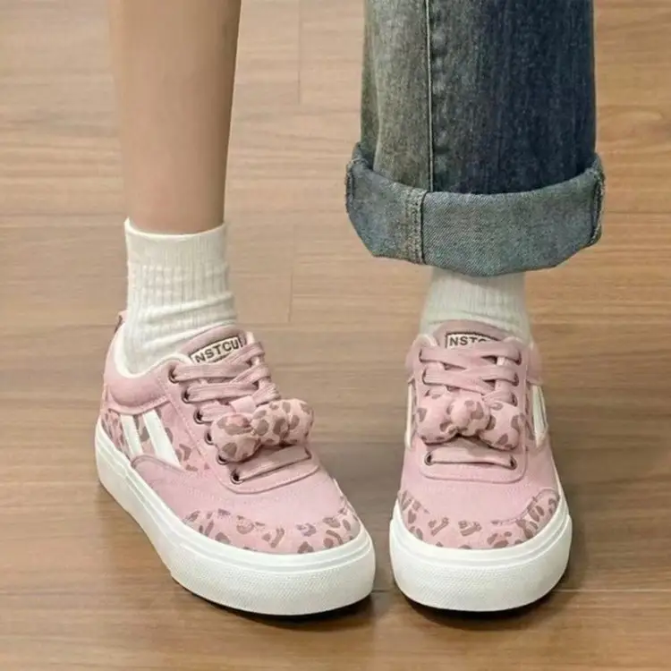 Thick Soled Height Increasing Dad Shoes Are