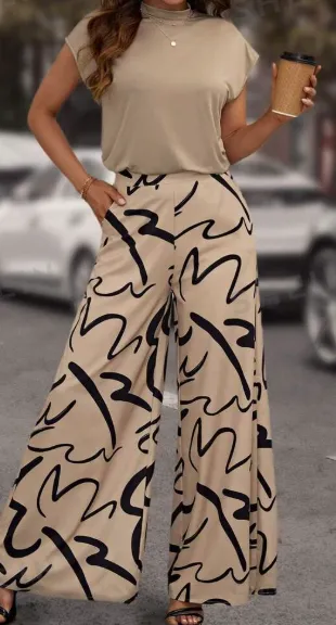Clasi Batwing Sleeve Tee & Allover Print Wide Leg Pants Khaki - Shop at LoveMi