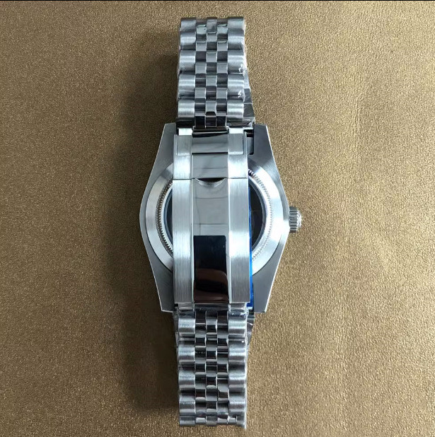 Title 4, Sapphire Stainless Steel Case And Strap Set