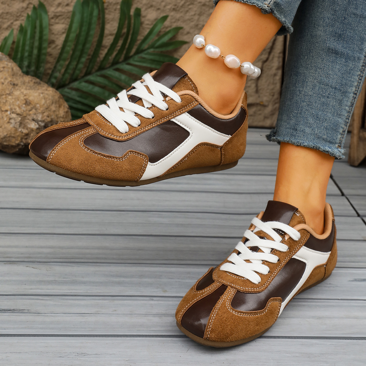 Women Sneakers Casual Sports Shoes Spring Autumn Seasonal Retro Style Sneakers Round Toe Lace Up Comfortable Flat Shoes Women
