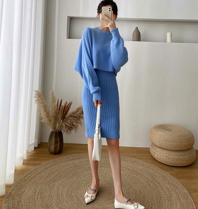 Two-piece Dress With Suspender Skirt And Fashion Age Reduction Goddess Fan Sweater Dress