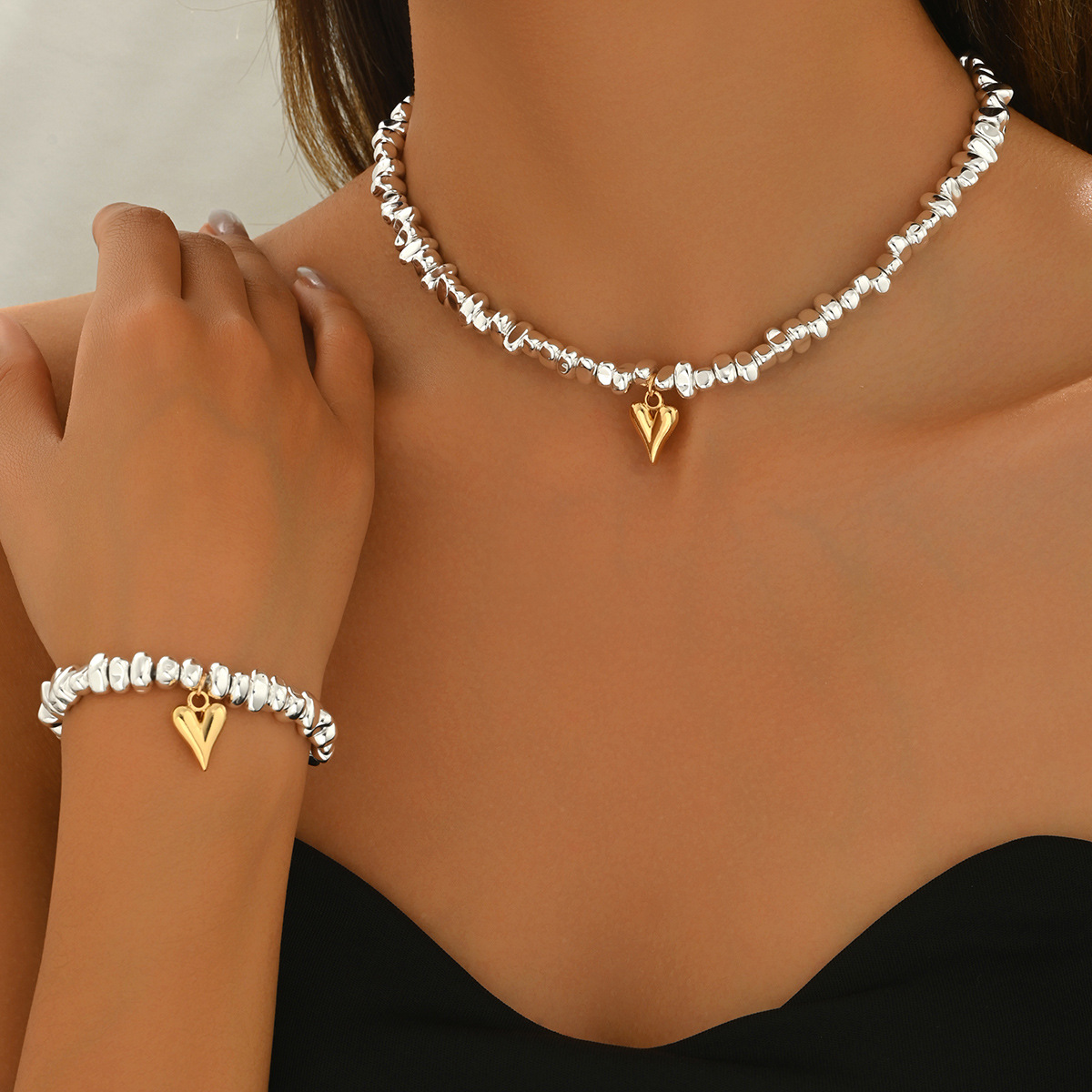 Best Selling Cross-border European American Women Jewelry Set, Geometric Heart Crushed Silver Irregular Design Clavicle Necklace & Matching Bracelet, 