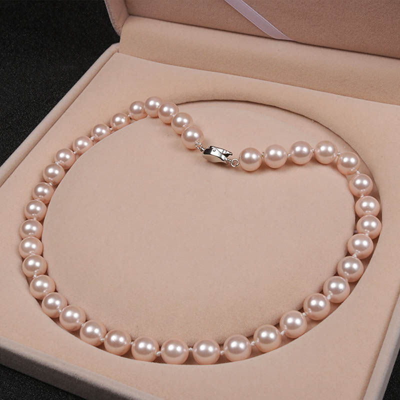 Women's Elegant Round Shell Pearl Necklace - Picture 4 of 6