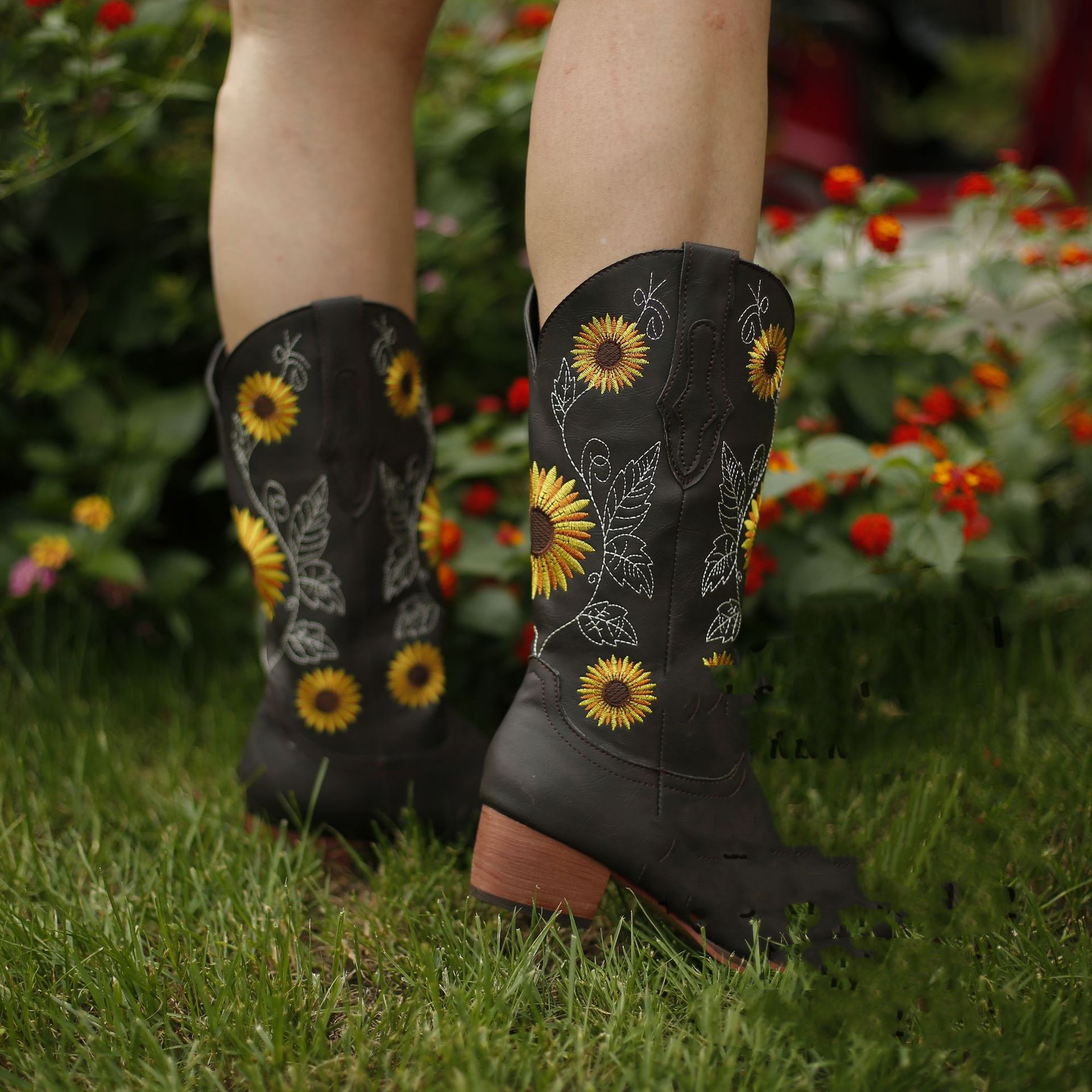 Title 5, New Thick-heel Embroidery Sunflower 35-43 Mid-t...