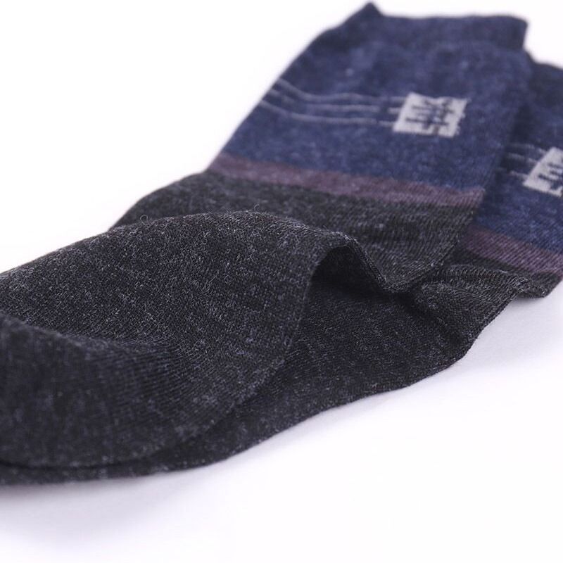 Title 1, Wool like socks