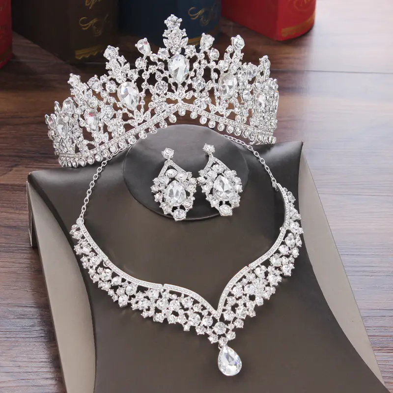 Three-piece Bridal Crown Headdress Baroque Hair Accessory Necklace Earrings