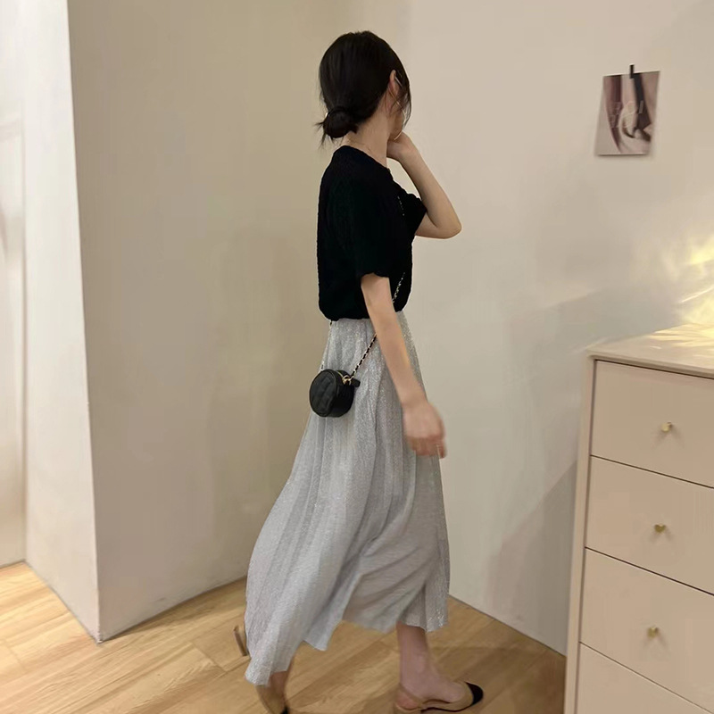 Elastic High Waist Temperament Slim Long Pleated Skirt