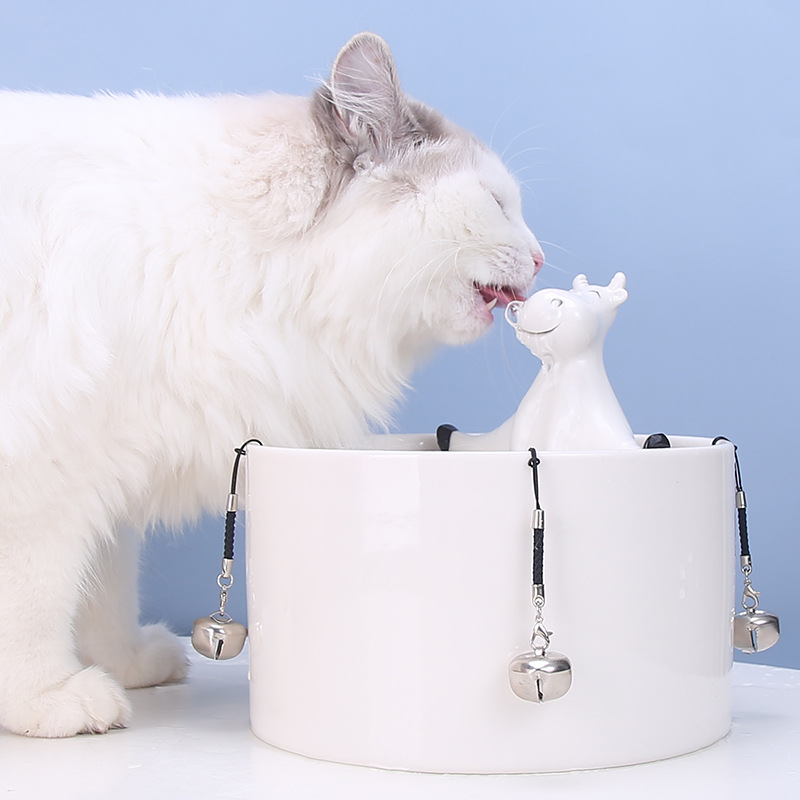 ["猫用饮水机宠物狗用品 流动流水喷泉活水猫喂水喝水神器自动循环","猫用饮水机宠物狗用品 流动流水喷泉活水猫喂水喝水神器自动循环","陶瓷猫用饮水机"]