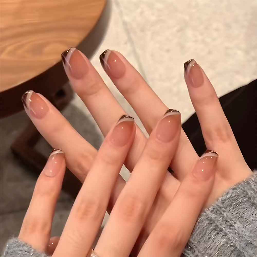 30 Pieces Of Short Coffin-shaped Fake Nail Pieces In Coffee Brown,simple Geometric French-style Manicure Set.Suitable For Women And Girls.Long Press On The Nails.