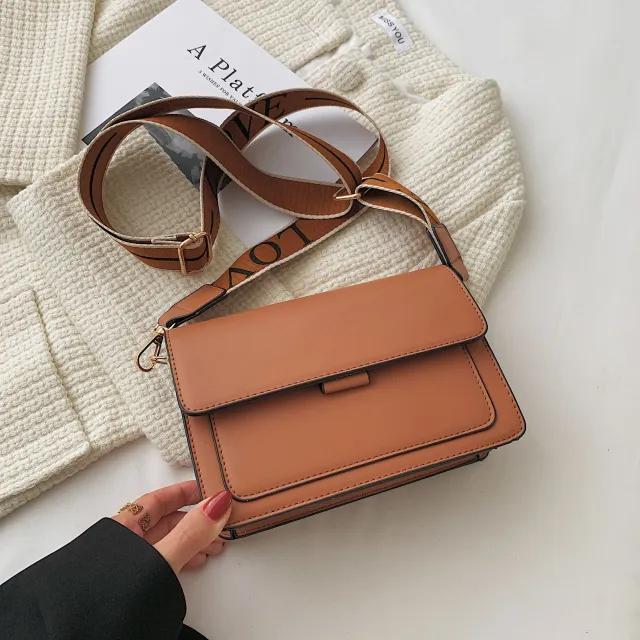 Flip One Shoulder Messenger Bag Fashion Casual Small Square Brown - Shop at LoveMi