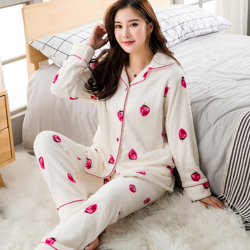 Title 5, Plus Coral Fleece Love Warm Mink Fleece Homewea...