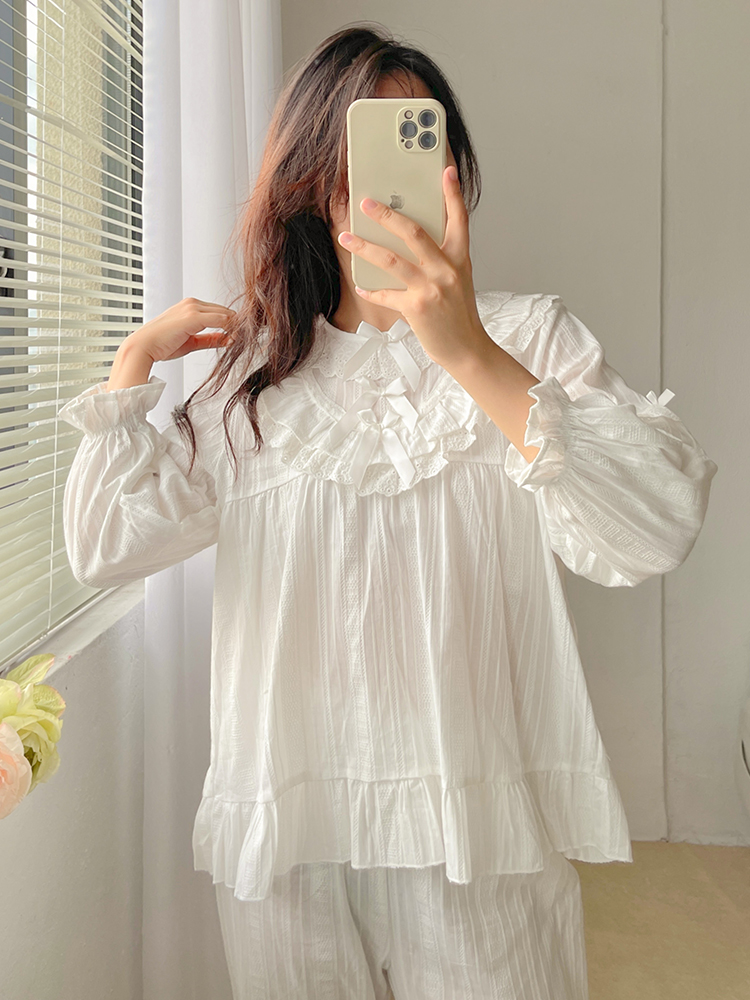 طقم بيجاما نسائي قطعتان بأكمام طويلة من القطن الخالص، بياقة دائرية وتصميم واسع للبيت