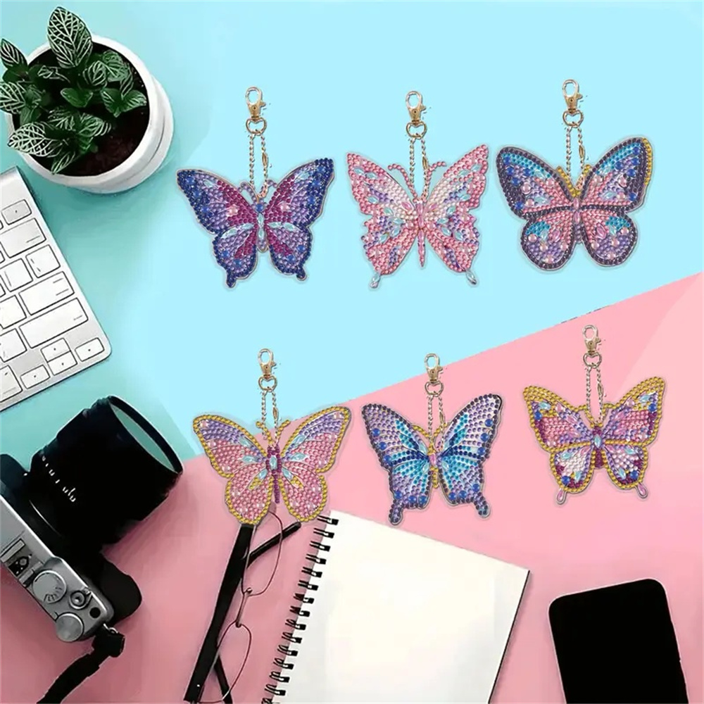 DIY Diamond Painting Keychain - Butterfly Pattern, DIY Decoration, Diamond Kit Craft Supplies, Handmade Mosaic Painting Keychain DIY Set Suitable For Beginners, Creative Handmade Craft Gift S
