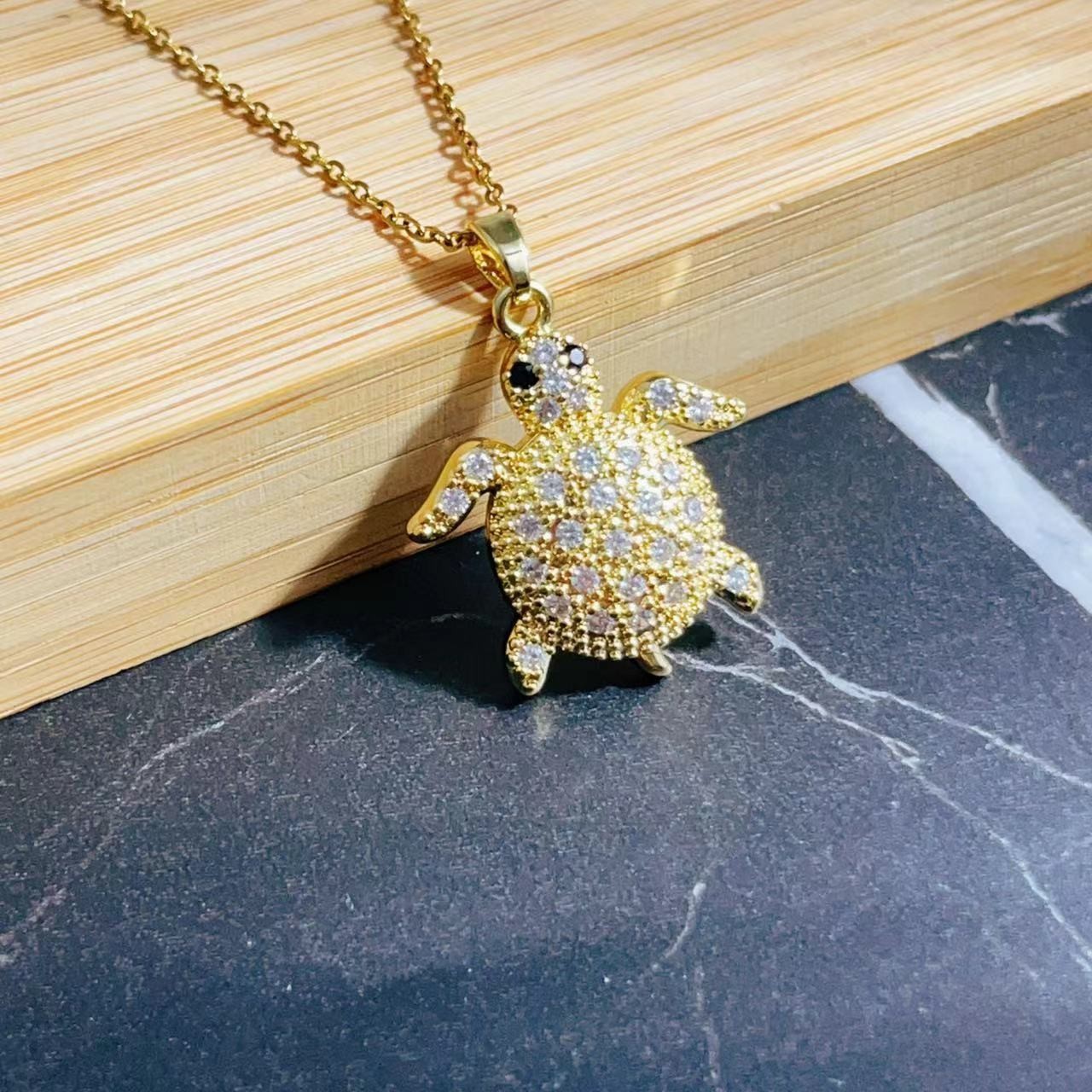 Ocean Starfish Turtle Niche Design Temperament Titanium Steel Necklace